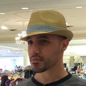 Meet your Posher, Stephen